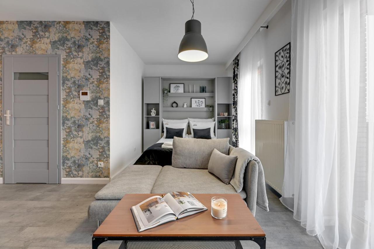 Nadmotlawie Riverside - Parking, Sauna & Gym By Downtown Apartments Gdansk Ngoại thất bức ảnh